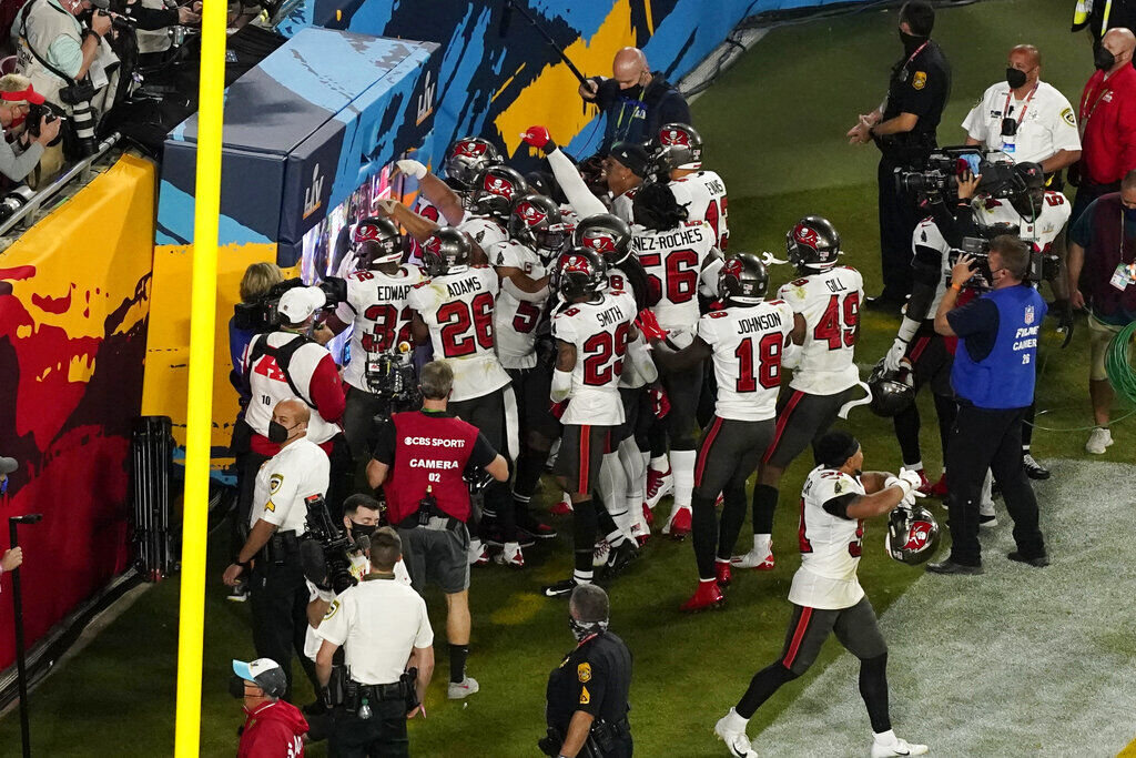 Chiefs Buccaneers Super Bowl Football